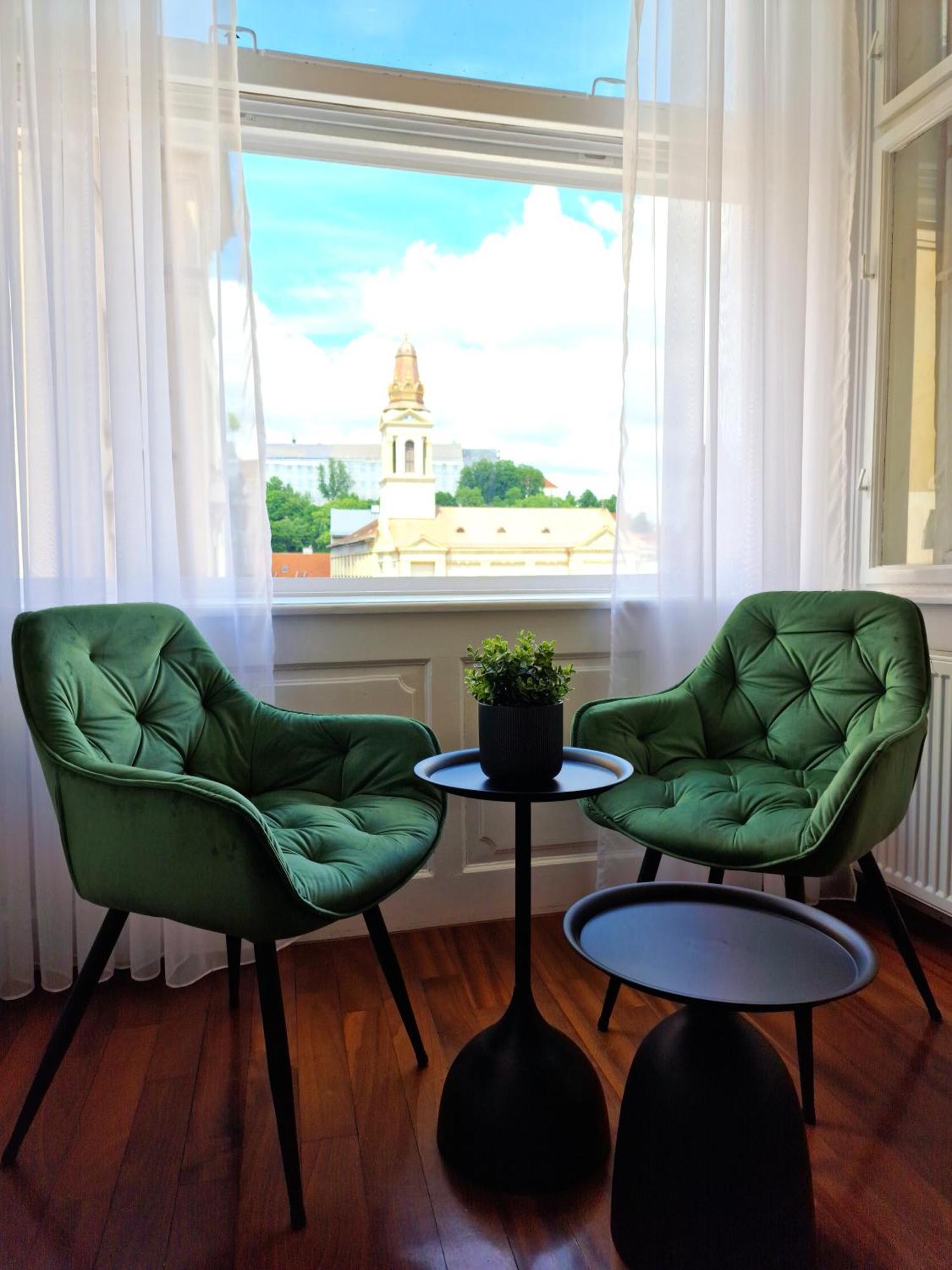 Apartment Exclusive View Cvjetni Trg Zagreb Exteriör bild